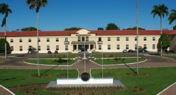 Universidade tem um mês para concluir investigação sobre fraude em cotas raciais